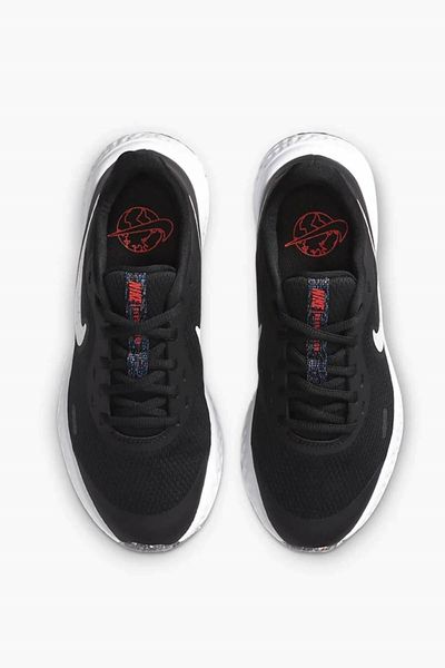 Кроссовки женские Nike Revolution 5 Se Gs 'Black White' (CZ6519-005), 39, WHS