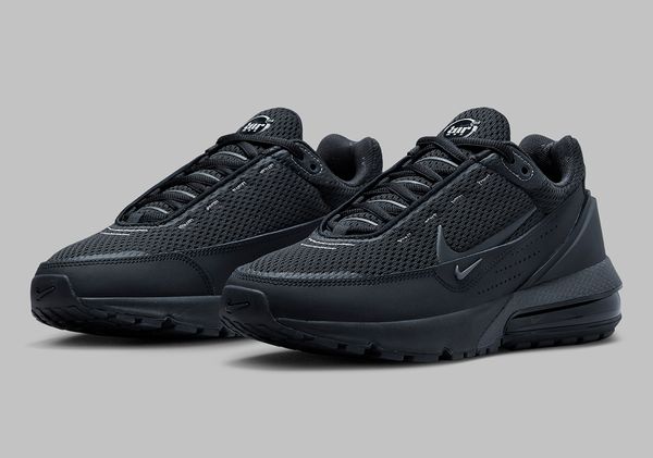 Кроссовки мужские Nike Air Max Pulse Surfaces In A “Black/Anthracite” Colorway (DR0453-003), 49.5, WHS, 1-2 дня