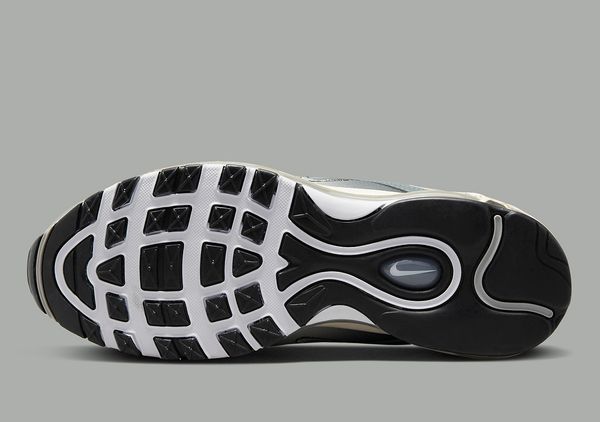 Кросівки чоловічі Nike Air Max 97 (FD9760-001), 44, WHS, 10% - 20%, 1-2 дні