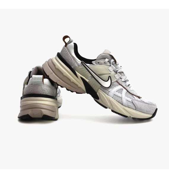 Кроссовки мужские Nike V2k (FN6703-002), 42, WHS, < 10%, 1-2 дня