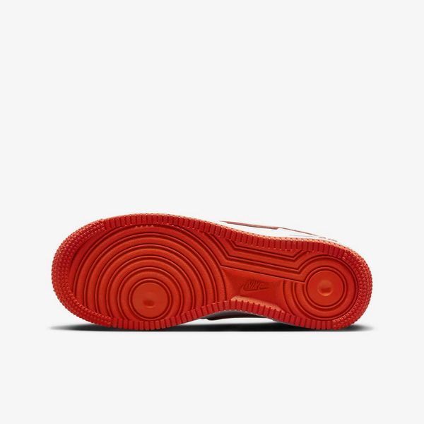 Кросівки жіночі Nike Air Force 1 Low (DV7762-101), 39, WHS, < 10%, 1-2 дні