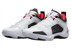 Кроссовки мужские Nike Air Jordan 37 Low Sneakers (DQ4122-100), 46, WHS, 10% - 20%, 1-2 дня