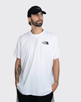 Футболка чоловіча The North Face T-Shirt (NF0A4763LA9), S, WHS, < 10%, 1-2 дні