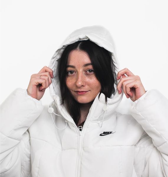Куртка жіноча Nike Sportswear Classic Puffer Therma-Fit Loose Hooded Jacket (FB7672-100), M, WHS, > 50%, 1-2 дні