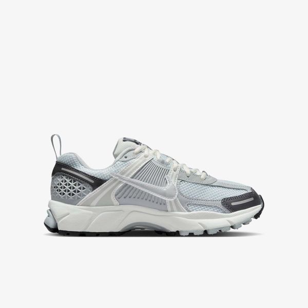 Кроссовки детские Nike Vomero 5 (HF6998-008), 35.5, WHS, 1-2 дня