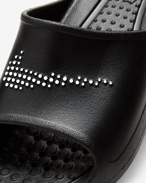 Тапочки жіночі Nike Victori One (CZ7836-001), 35.5, WHS, 30% - 40%, 1-2 дні