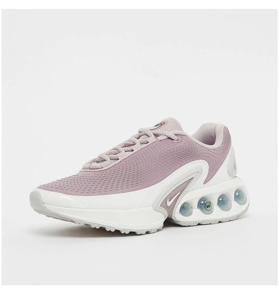 Кросівки жіночі Nike Air Max Dn (FJ3145-004), 39, WHS, < 10%, 1-2 дні