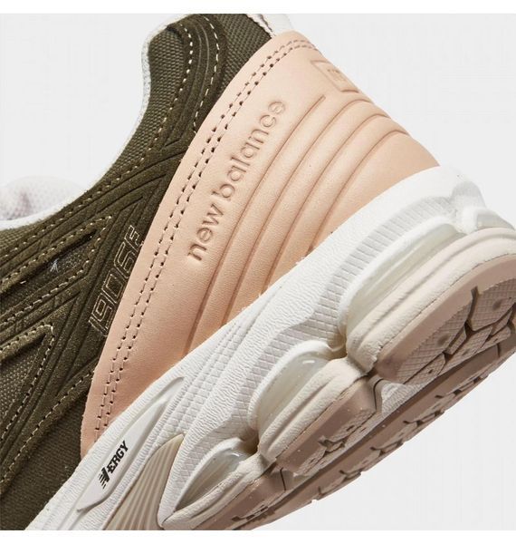 Кросівки унісекс New Balance 1906R (M1906FC), 43, WHS, < 10%, 1-2 дні