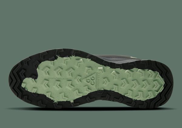 Кросівки чоловічі Nike Acg Air Nasu Gore-Tex Clay (CW6020-300), 36, WHS, 1-2 дні