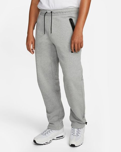Брюки мужские Nike Sportswear Tech Fleece (DQ4312-063), L, OFC, > 50%, 1-2 дня