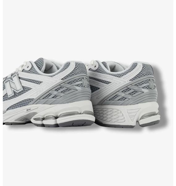 Кросівки унісекс New Balance 1906R Grey/White (U1906RSB), 42.5, WHS, 1-2 дні
