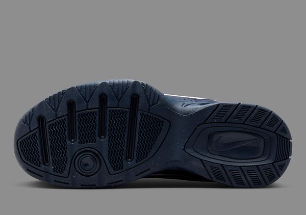 Кросівки чоловічі Nike Air Monarch Iv (FB7143-403), 42.5, WHS, 1-2 дні