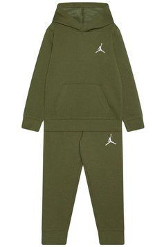 Спортивный костюм детской Jordan Essentials Flc Po Set (85C589-EF9), 3, WHS, 1-2 дня