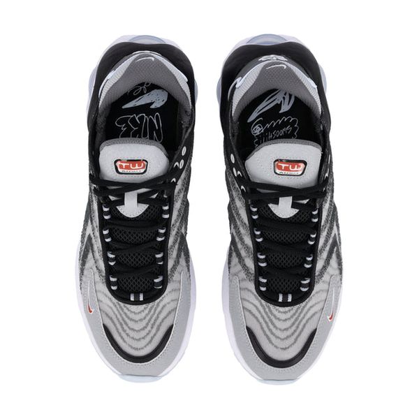 Кросівки чоловічі Nike Air Max Tw Nn (DQ3984-004), 49.5, WHS, 1-2 дні