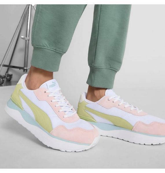 Кроссовки женские Puma R78 Voyage Eucalyptus (402216-02), 37, WHS, < 10%, 1-2 дня