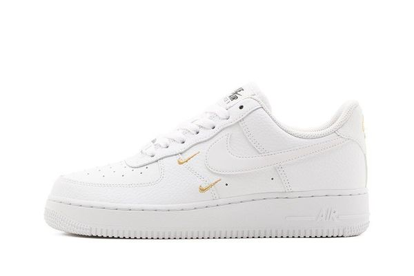 Кросівки Nike Air Force 1 Wmns 07 Ess White (CT1989-100), 40