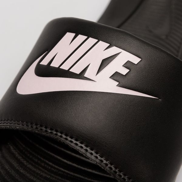 Тапочки жіночі Nike W Victori One (CN9677-002), 35.5, WHS, 20% - 30%, 1-2 дні