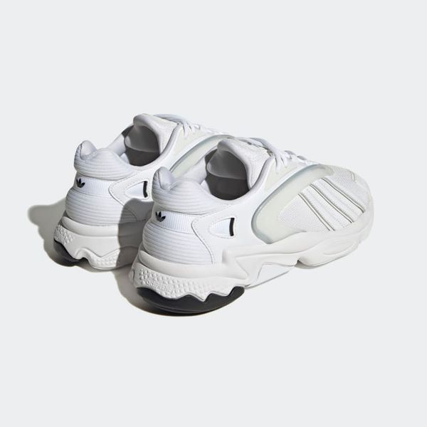 Кросівки унісекс Adidas Oztral (HP6568), 41 1/3, WHS, 1-2 дні