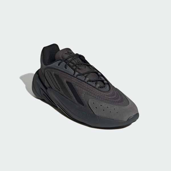 Кросівки чоловічі Adidas Ozelia (IE2002), 40 2/3, WHS, 1-2 дні