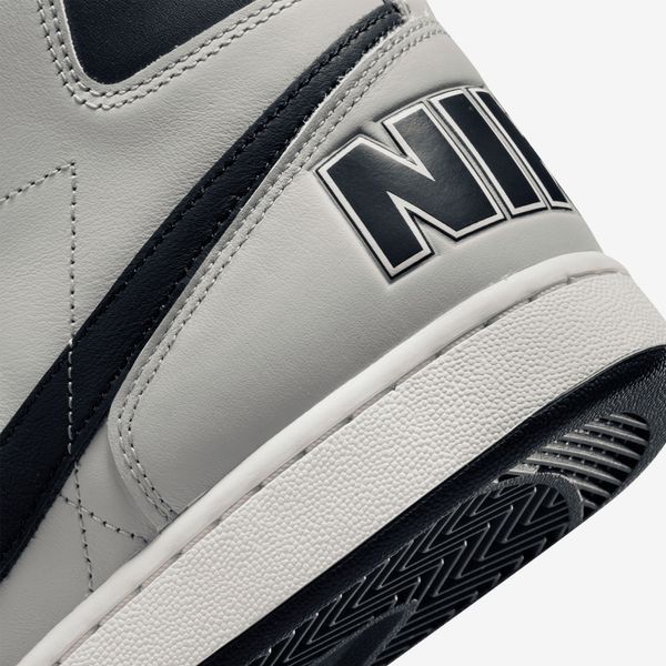Кросівки чоловічі Nike Terminator High (FB1832-001), 41, WHS, < 10%, 1-2 дні