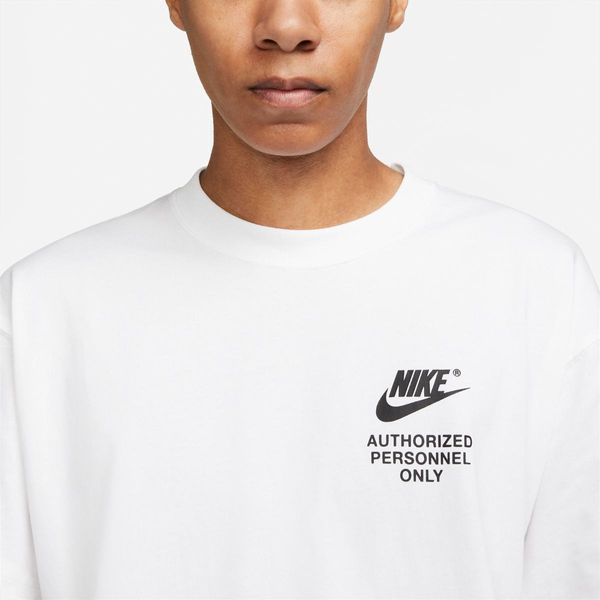 Футболка чоловіча Nike M Nsw Authrzd Personnel Tee (DM6427-100), L, OFC, 30% - 40%, 1-2 дні