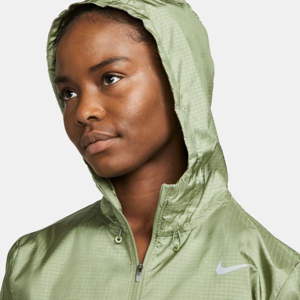 Вітровка жіноча Nike Essential Jacket (CU3217-386), L, WHS, 30% - 40%, 1-2 дні