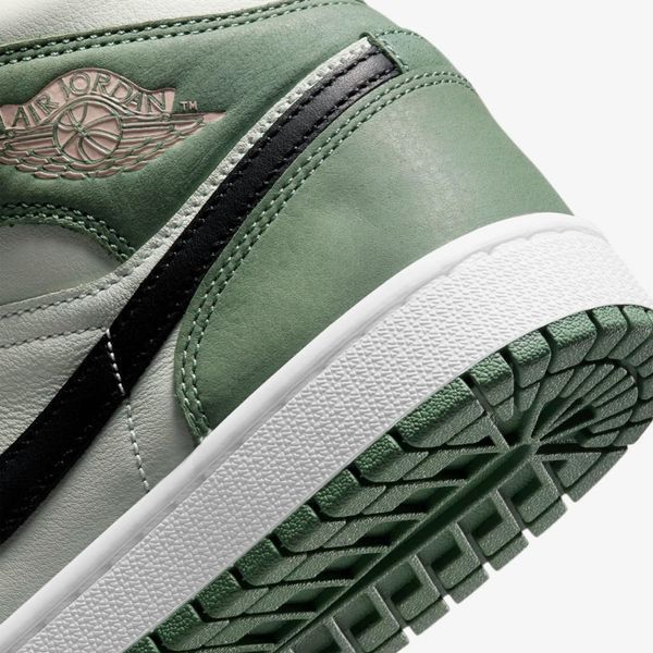 Кросівки жіночі Jordan Air Jordan 1 Mid Se (CZ0774-300), 36, WHS, 1-2 дні