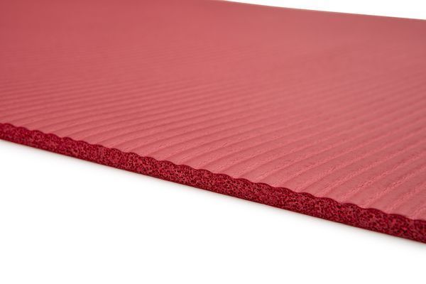 Коврик Adidas Fitness Mat (ADMT-11014RD), 173 &times; 61 &times; 0.7 СM, WHS, < 10%, 1-2 дня