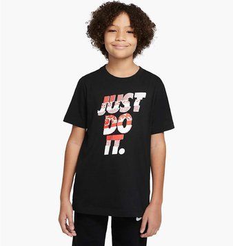 Футболка дитяча Nike Essential (DO1822-010), XL, WHS, < 10%, 1-2 дні