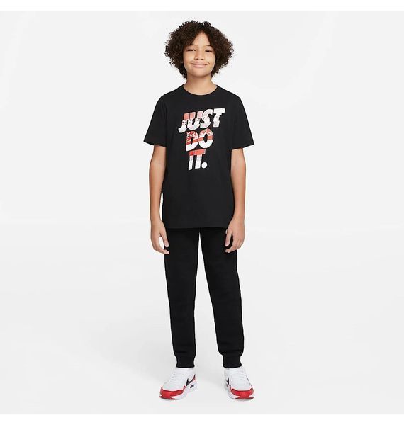Футболка дитяча Nike Essential (DO1822-010), XL, WHS, < 10%, 1-2 дні