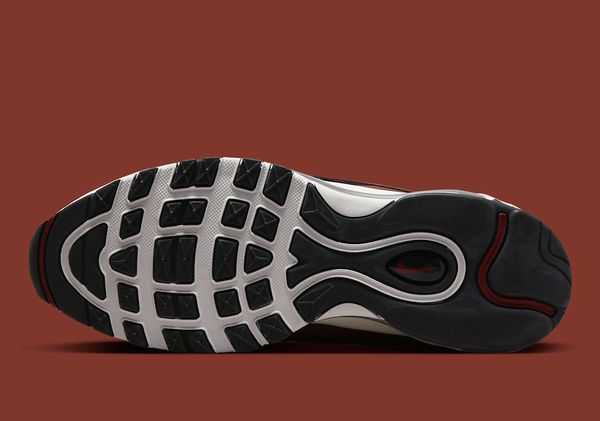 Кросівки чоловічі Nike Air Max 97 (DQ3955-600), 39, WHS, 1-2 дні
