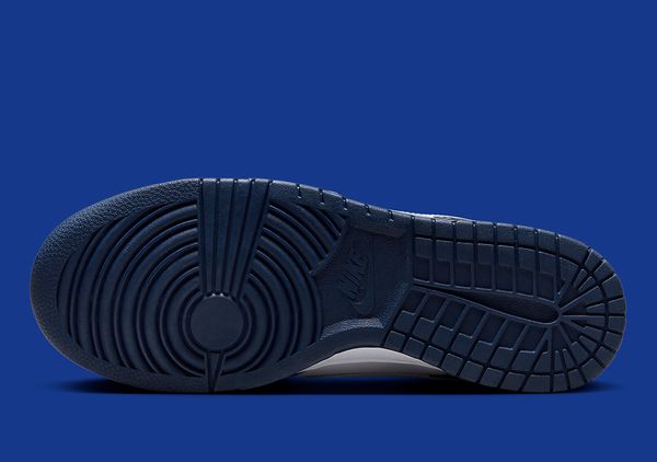 Кросівки чоловічі Nike Dunk Low 100 (FQ8826-100), 41, WHS, 1-2 дні