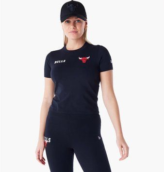 Футболка женская New Era Wmns Slim Bulls (60564918), L, WHS, 10% - 20%, 1-2 дня