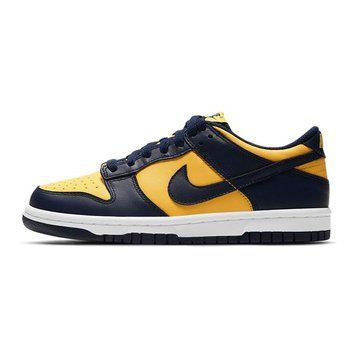 Кроссовки женские Nike Dunk Low Gs (CW1590-700), 37.5, WHS, < 10%, 1-2 дня