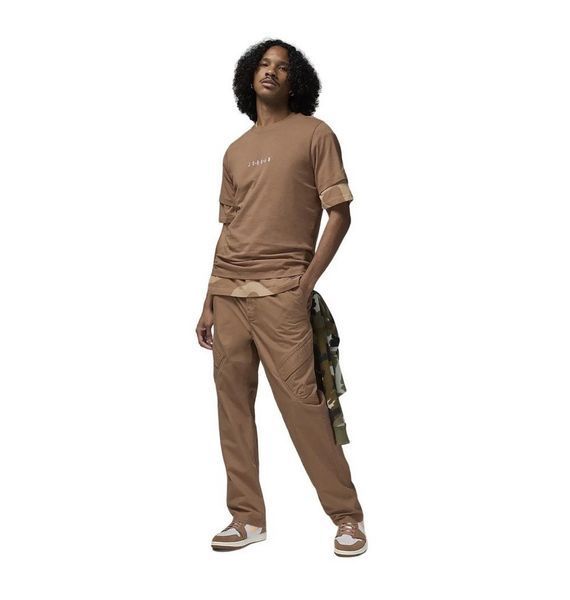 Футболка чоловіча Jordan Air T-Shirt Brown (DM3182-223), S, WHS, 30% - 40%, 1-2 дні