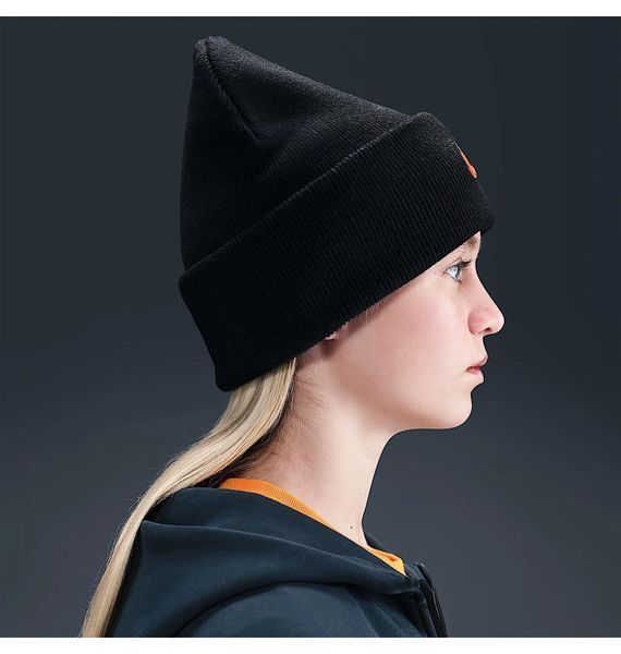 Шапка Nike Peak Futura Beanie Black (HF5498-011), One Size, WHS, 10% - 20%, 1-2 дні