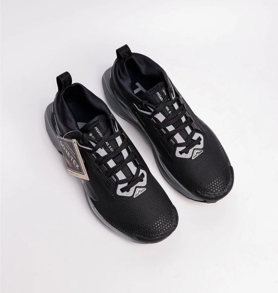 Кросівки жіночі Nike W Pegasus Trail 5 Gtx (FQ0912-001), 36.5, WHS, 30% - 40%, 1-2 дні