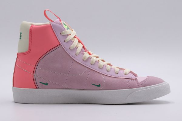 Кросівки підліткові Nike Blazer Mid 77 Se D (Gs) (DQ0369-600), 38, WHS, 1-2 дні