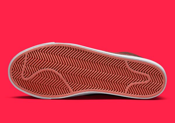 Кроссовки унисекс Nike Sb Zoom Blazer Mid Skate Shoes (FD0731-200), 49.5, WHS, 40% - 50%, 1-2 дня