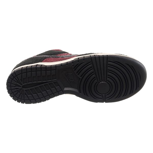 Кросівки жіночі Nike Dunk Low "Fleece" (DQ7579-600), 38.5, WHS, 1-2 дні