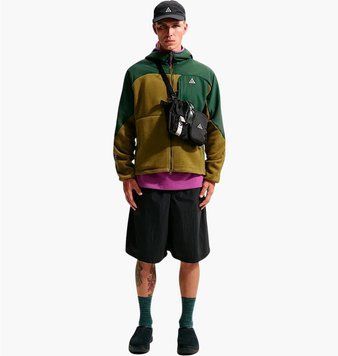 Куртка унисекс Nike Acg Wolf Tree Plus Olive/Green (HJ2458-323), M, WHS, 1-2 дня