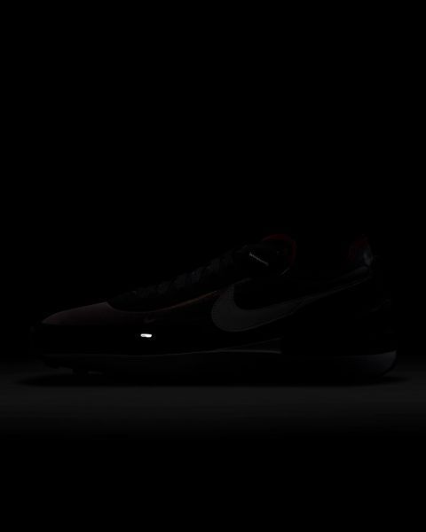 Кроссовки мужские Nike Waffle One Se (DD8014-001), 40, WHS, 1-2 дня