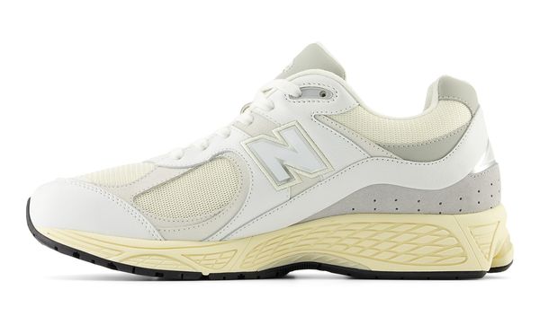 Кросівки чоловічі New Balance 2002R (M2002RIA), 39.5, WHS, 1-2 дні