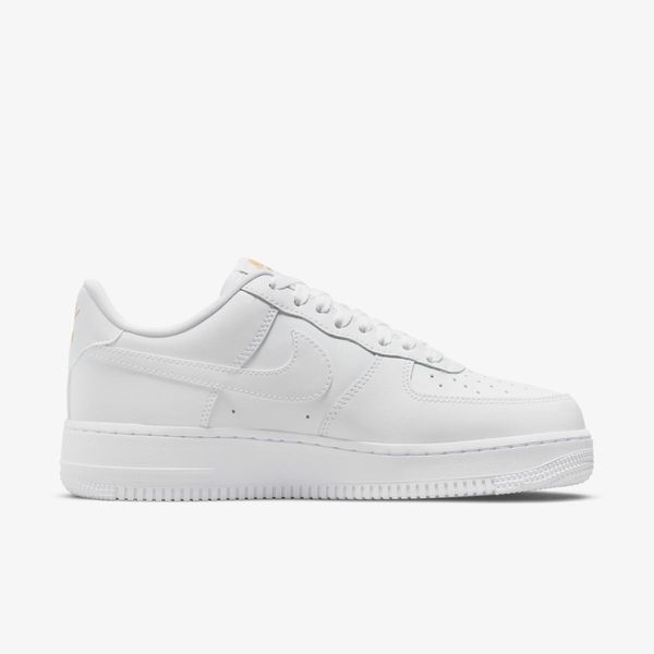 Кросівки жіночі Nike Wmns Air Force 1 07 Lx (DD1525-100), 38.5, OFC, 1-2 дні