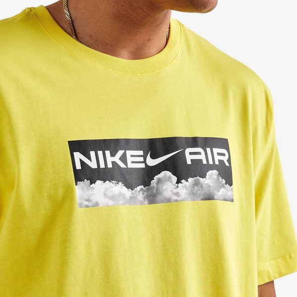 Футболка чоловіча Nike Sportswear Air Men's T-Shirt (DR7805-765), M, WHS, 1-2 дні