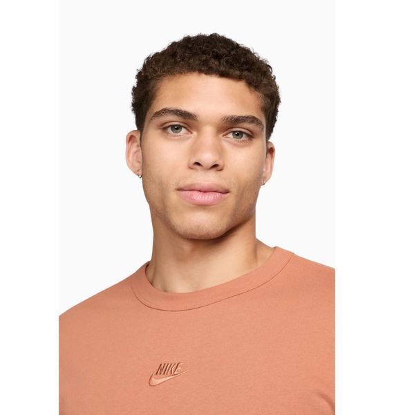 Футболка чоловіча Nike Nsw Prem Essntl Sust Tee Orange (DO7392-225), L, WHS, 30% - 40%, 1-2 дні