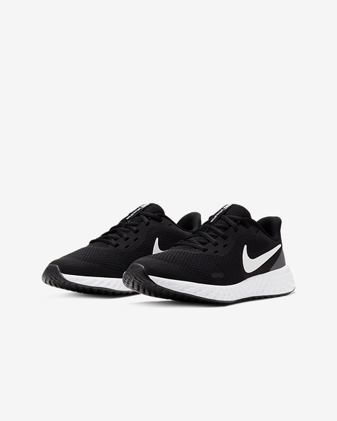 Кроссовки подростковые Nike Revolution 5 (BQ5671-003), 40, WHS