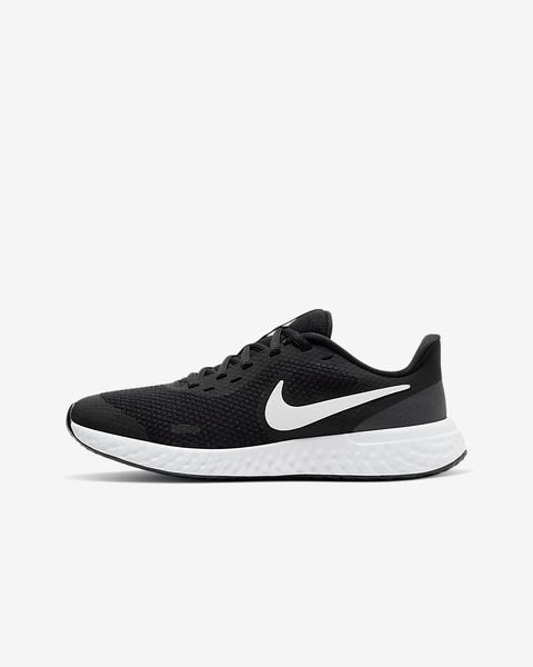 Кросівки підліткові Nike Revolution 5 (BQ5671-003), 40, WHS