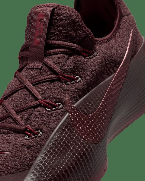 Кросівки чоловічі Nike Lebron Tr 1 (FJ6151-601), 41, WHS, 1-2 дні