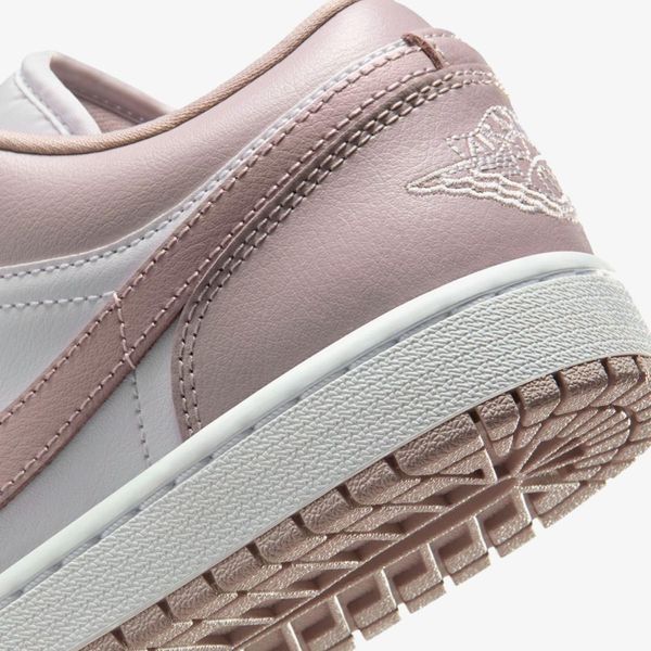 Кросівки жіночі Jordan 1 Low (DC0774-606), 40.5, WHS, 40% - 50%, 1-2 дні